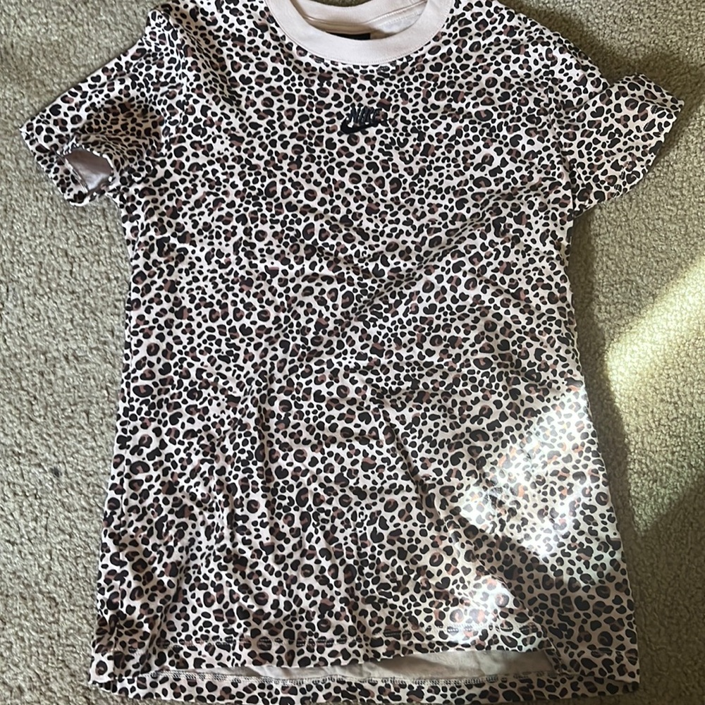 Nike t shirt